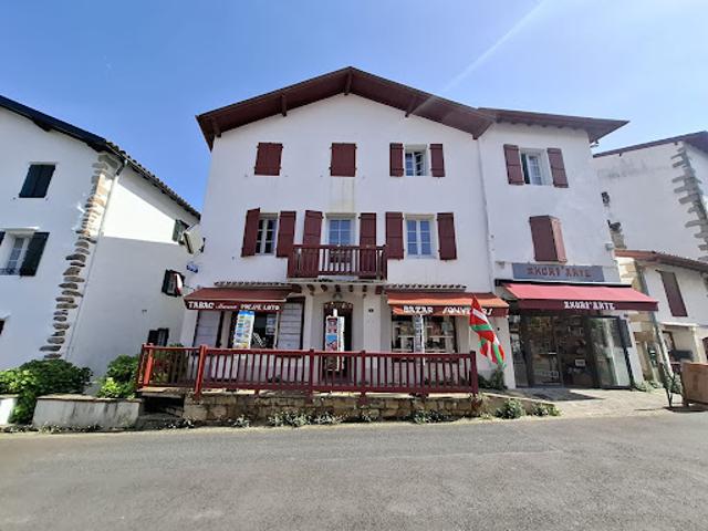 Vente Fond de commerce 6 pièces 180 m2 Sare
