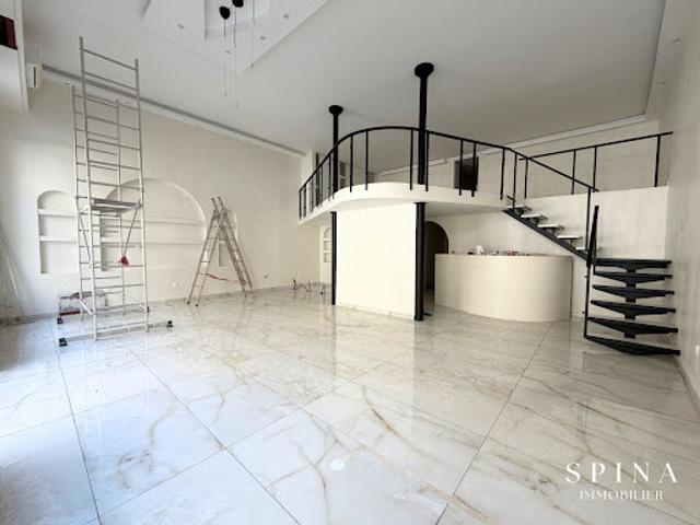 Vente Fond de commerce 6 pièces 240 m2 Beziers