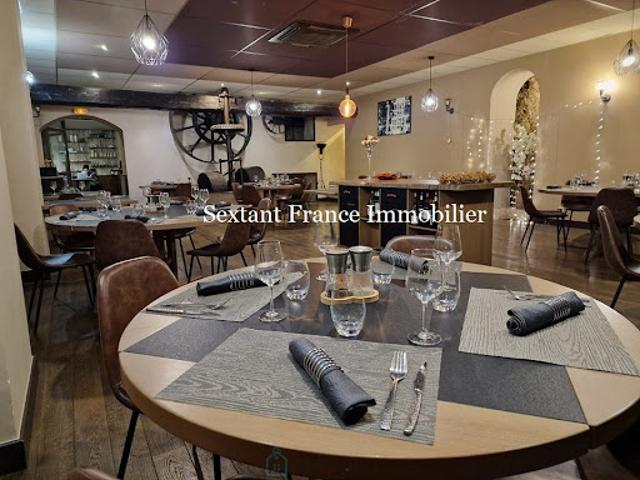 Vente Fond de commerce 6 pièces 247 m2 Les mees