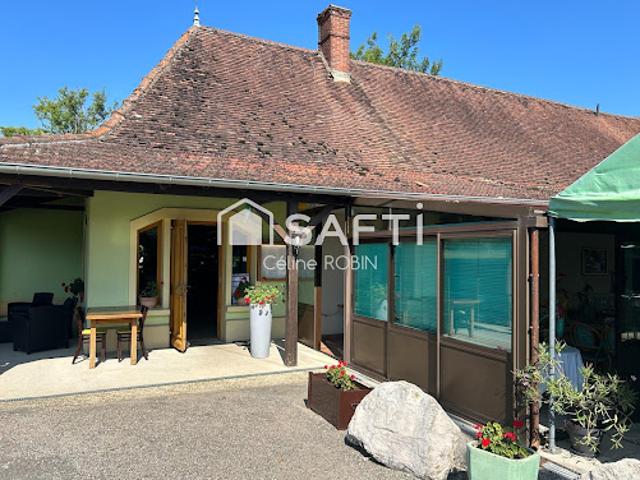 Vente Fond de commerce 6 pièces 248 m2 Sens sur Seille