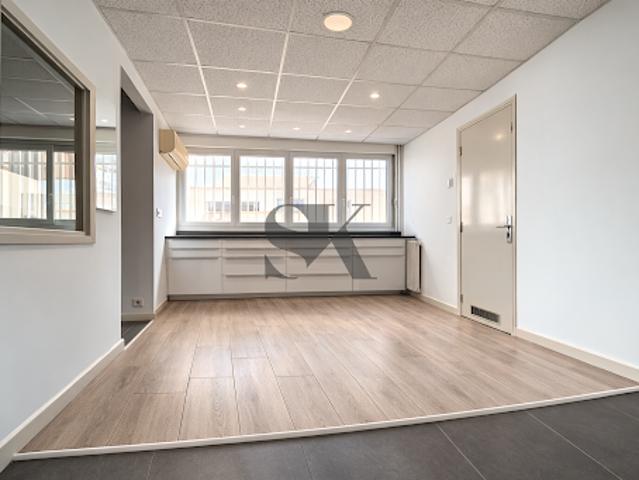 Vente Autre 0 pièces 70.79 m2 Marseille 7ème