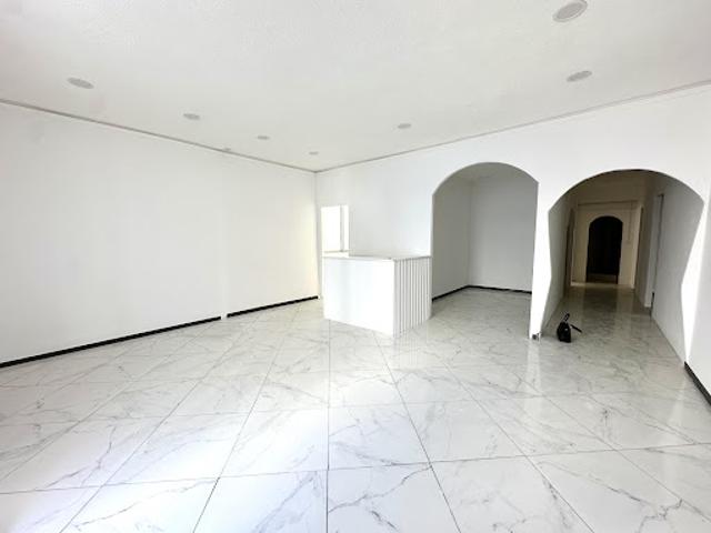 Vente Fond de commerce 73.42 m2 Beziers