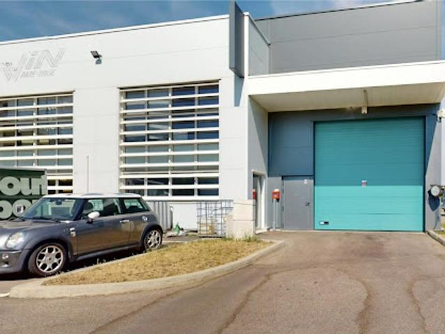 Vente Fond de commerce 7 pièces 282 m2 Feyzin