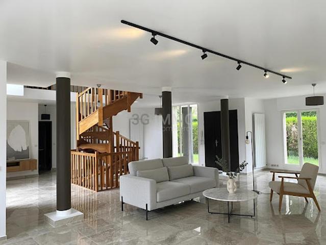Vente Fond de commerce 8 pièces 360 m2 Saint Rémy lès Chevreuse