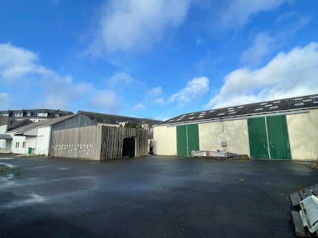 Vente Fond de commerce 4 pièces 952 m2 Gouarec