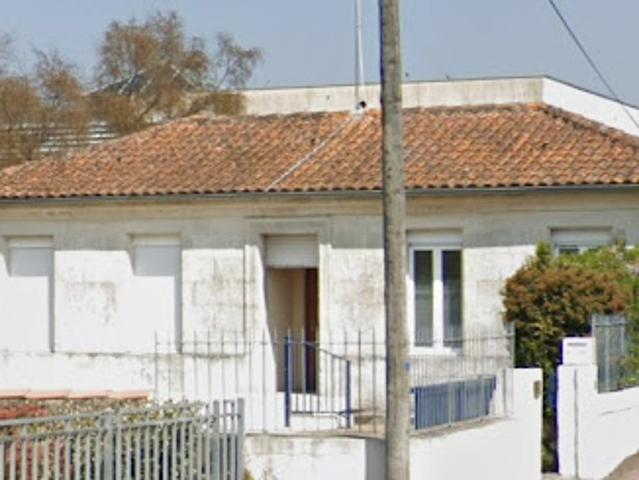 Vente Fond de commerce 91.06 m2 Tonnay Charente
