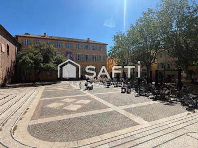 Vente Fond de commerce 92 m2 Frejus