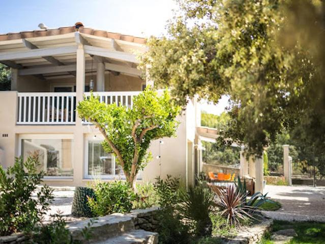 Vente Autre 9 pièces 335 m2 Castillon du Gard