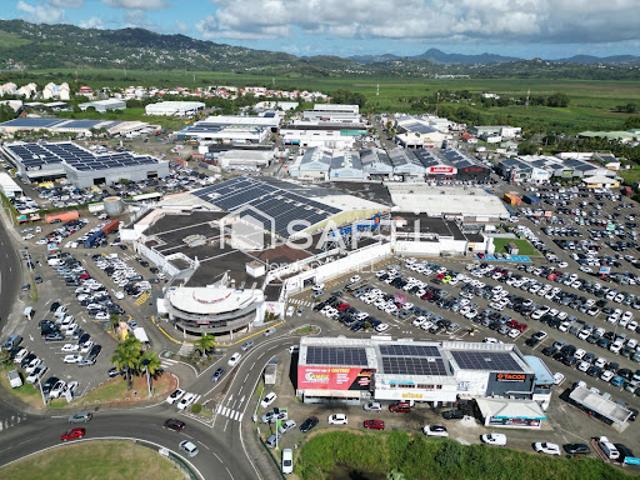 Vente Fond de commerce 9 pièces 741 m2 Le lamentin