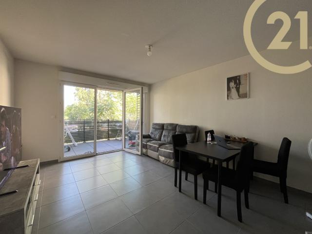VENTE FREJUS CAPITOU APPARTEMENT 2 PIECES AVEC TERRASSE ET PARKING