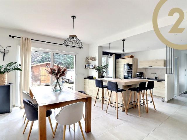 VENTE FREJUS TOUR DE MARE MAISON MITOYENNE 3 PIECES DE PLA