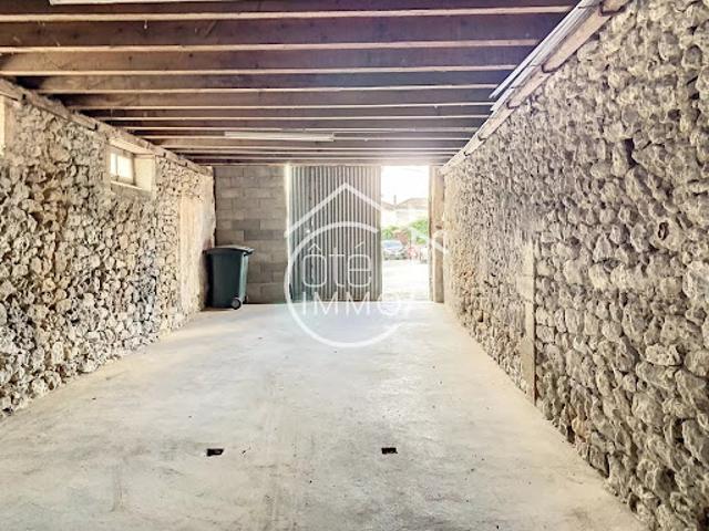 Vente Garage 116 m2 Gensac