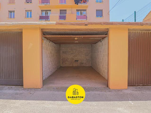 Vente Garage 13.7 m2 Marseille 8ème