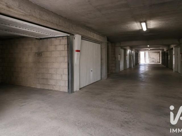 Vente Garage 13 m²
