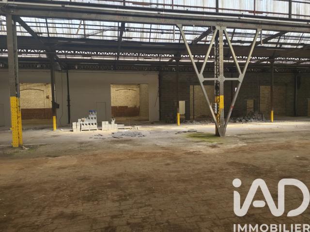 Vente Garage 196 m²
