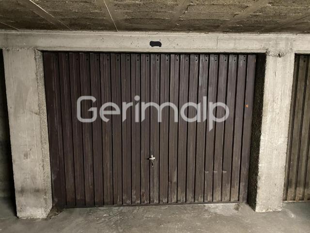 Vente Garage 19 m² 64 000 € ANNECY 16 route des