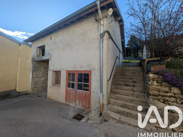 Vente garage 70 m²
