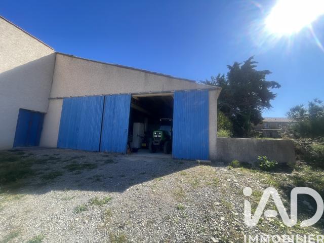 Vente garage 89 m²