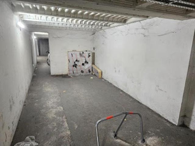 Vente Garage Paris 18ème