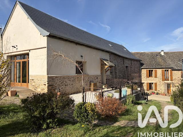 Vente Gite 12 pièces 300 m2 La Salvetat Peyralès