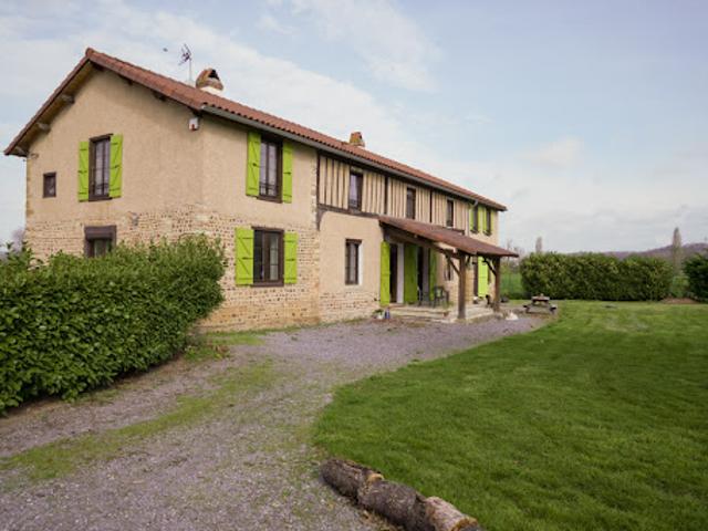 Vente Gite 6 pièces 311.17 m2 Saint Sever de Rustan