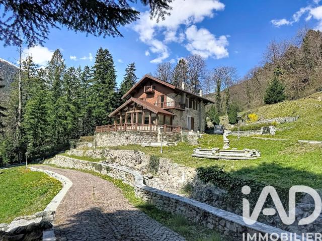 Vente Gîte 8 pièces