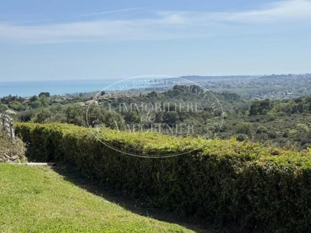 VENTE HAUTS DE VAUGRENIER VILLA 5 PIECES 2 450 000. €