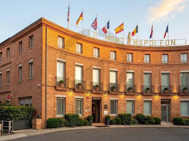 Vente Hôtel 20 pièces 800 m2 Moissac