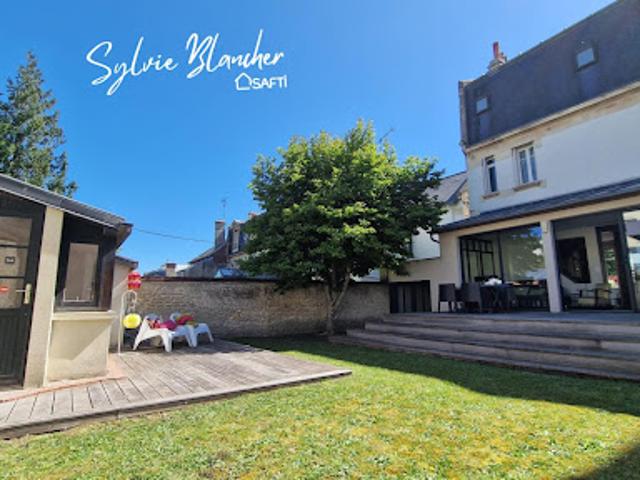 Vente Hôtel particulier 8 pièces 165 m2 Caen