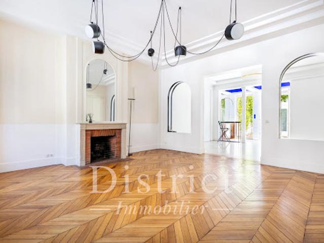 Vente Hôtel particulier 11 pièces 401 m2 Paris 17ème