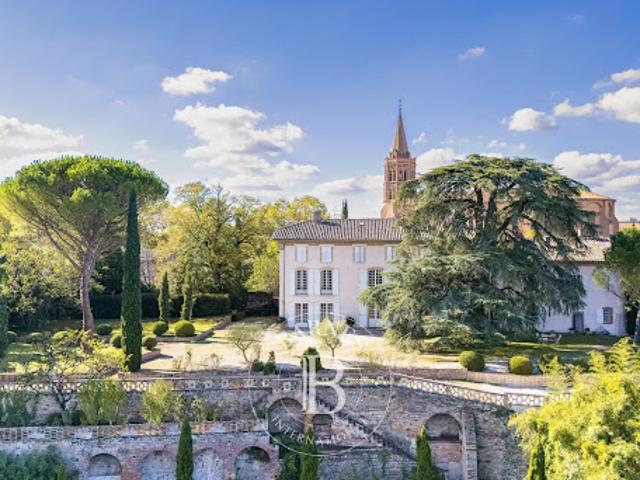 Vente Hôtel particulier 12 pièces 480 m2 Gaillac