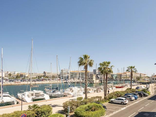 Vente Hôtel particulier 12 pièces Sète