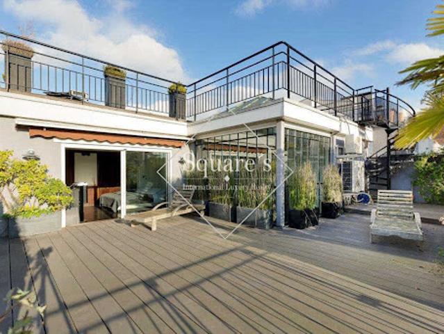 Vente Hôtel particulier 14 pièces 350 m2 Neuilly sur Seine