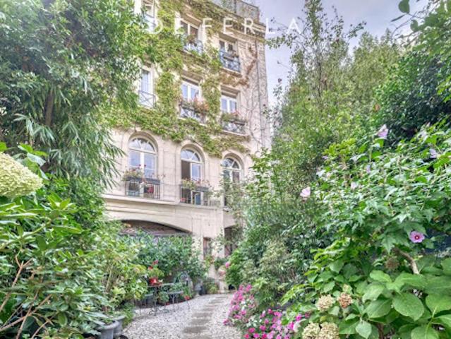 Vente Hôtel particulier 14 pièces 485 m2 Paris 16ème