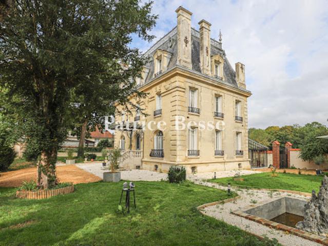 Vente Hôtel particulier 15 pièces 544 m2 Mortagne au Perche
