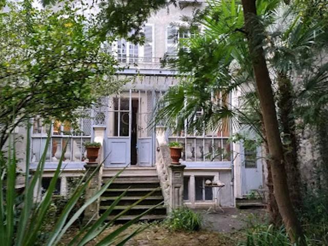 Vente Hôtel particulier 25 pièces 460 m2 Salies du Salat