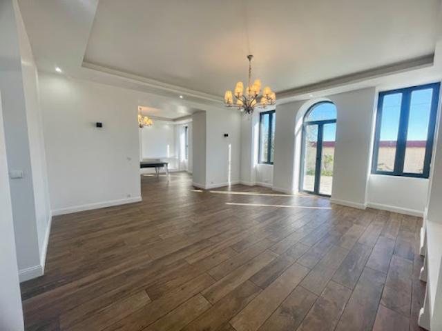 Vente Hôtel particulier 280 m2 Villenave d'Ornon