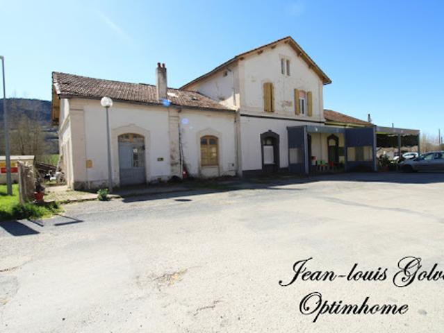 Vente Immeuble 418 m2 Tournemire