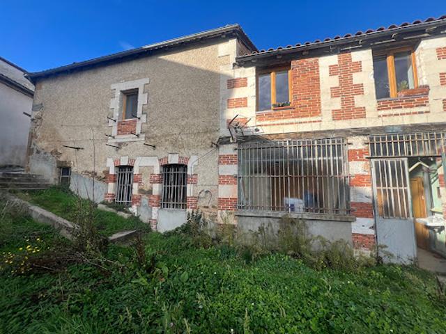 Vente Immeuble 0 pièces 459 m2 Rochechouart