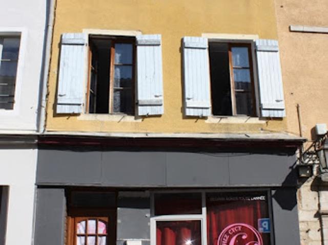 Vente Immeuble 4 pièces 83 m2 Tournus
