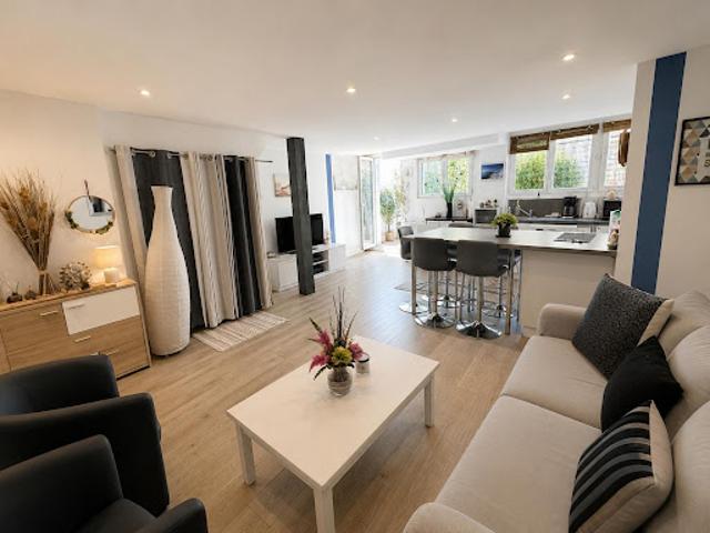 Vente Immeuble 4 pièces 93.1 m2 Valras Plage