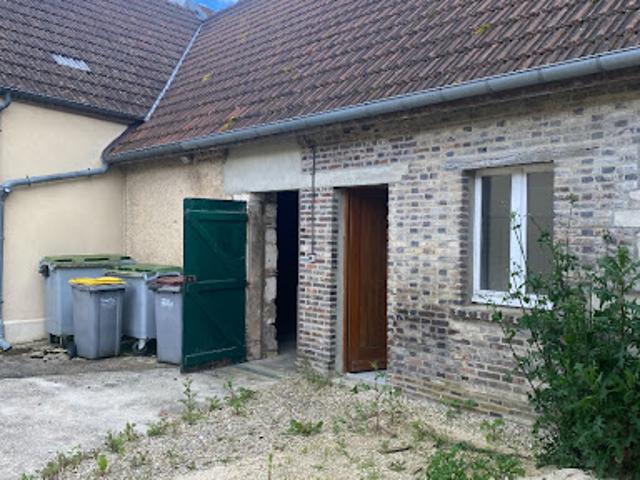 Vente Immeuble 4 pièces 0 m2 Estissac