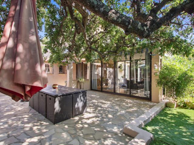 Vente Immeuble 4 pièces 130 m2 Gassin