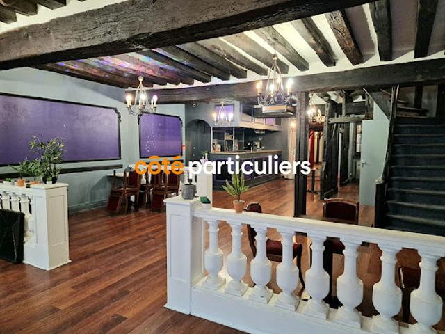 Vente Immeuble 4 pièces 204 m2 Sens