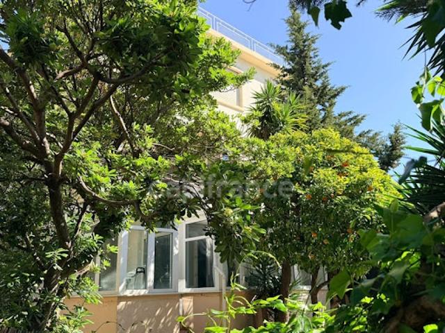 Vente Immeuble 5 pièces 83 m2 Cannes