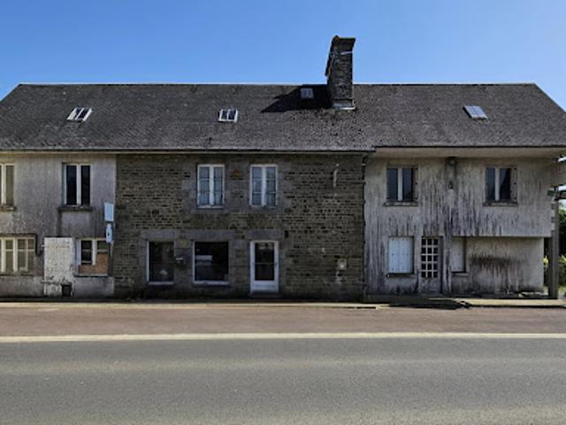 Vente Immeuble 5 pièces 88 m2 Isigny le Buat