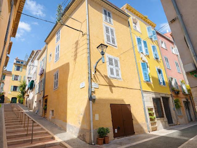 Vente Immeuble 5 pièces 110 m2 Vallauris