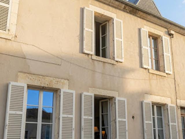 Vente Immeuble 5 pièces 118 m2 Bourges