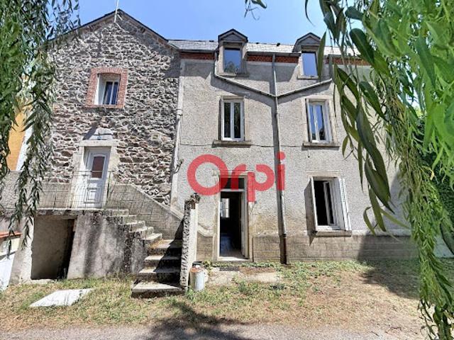 Vente Immeuble 5 pièces 170 m2 Le Mayet de Montagne