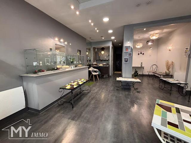 Vente Immeuble 5 pièces 346.77 m2 Sainte Foy la Grande